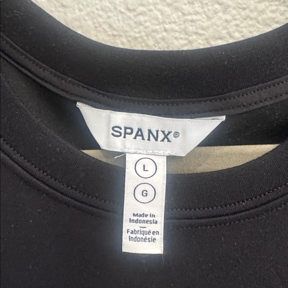 SPANX Black Crewneck dress - Picture 3 of 5